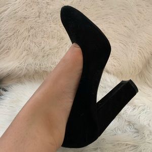 Forever 21 black heels